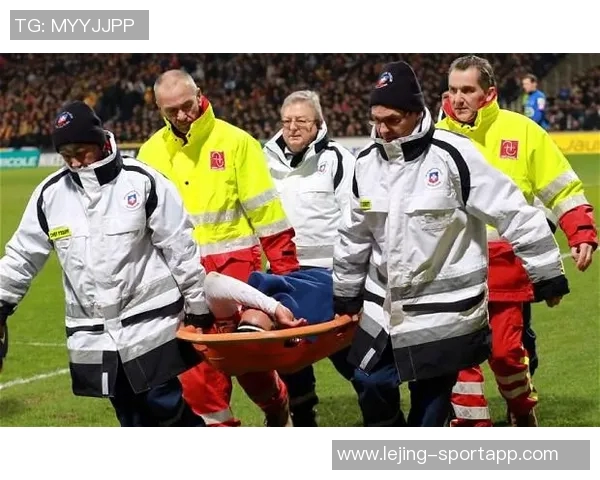 安东：拜尔全力以赴终迎进球回报展现努力与坚持的成果