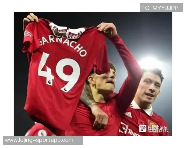 加纳乔对阵埃弗顿错失多次良机空门单刀均未能把握